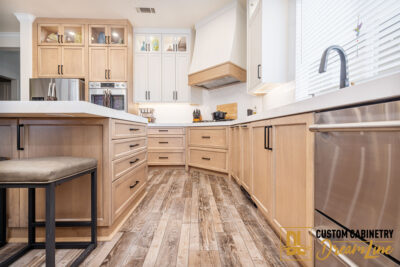 DreamLine ARTESIA Maple Driftwood & Swiss Coffee