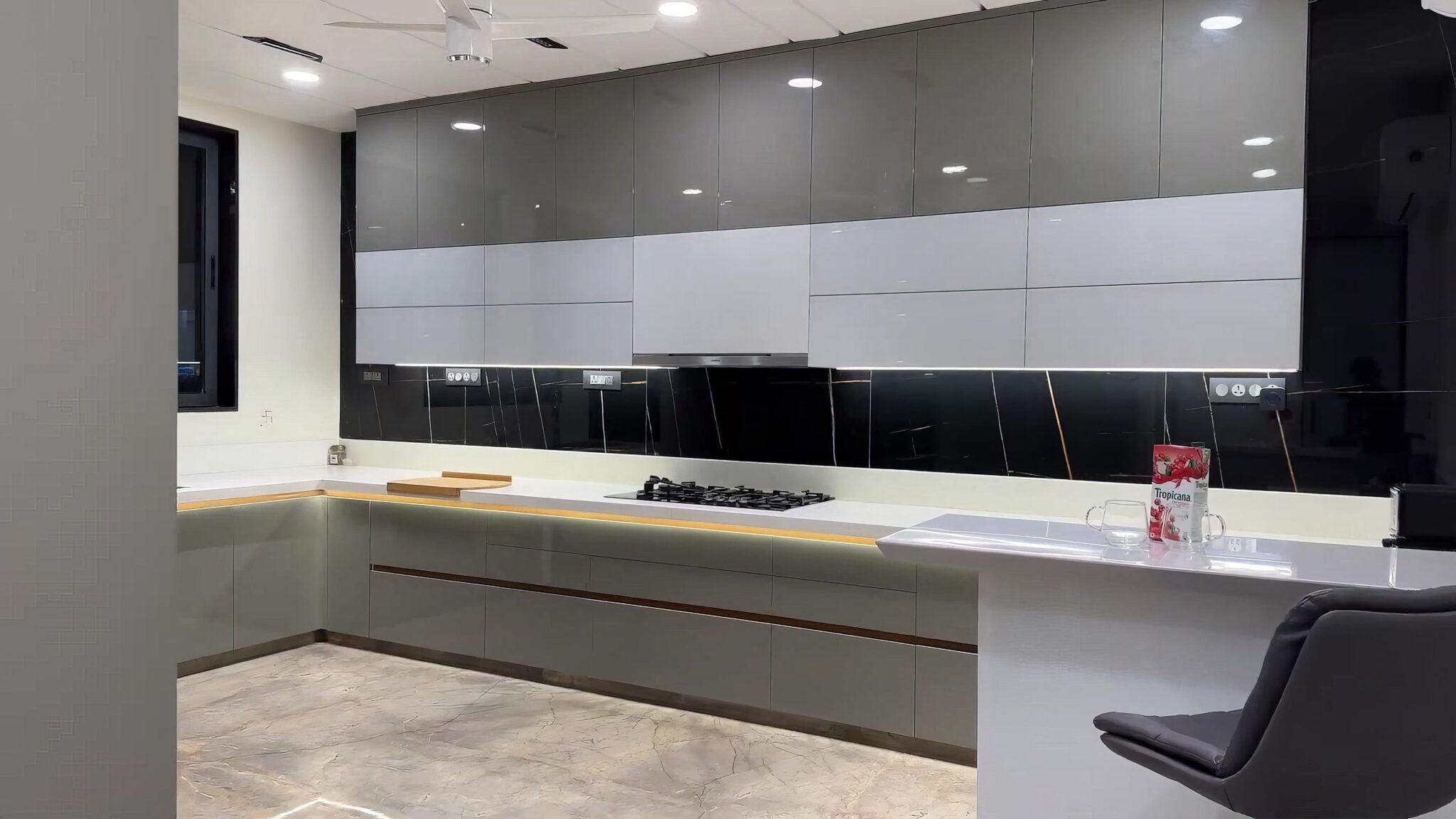 Why ELEMENTS LIOHER Zenit Cabinets Are the Epitome of Elegance