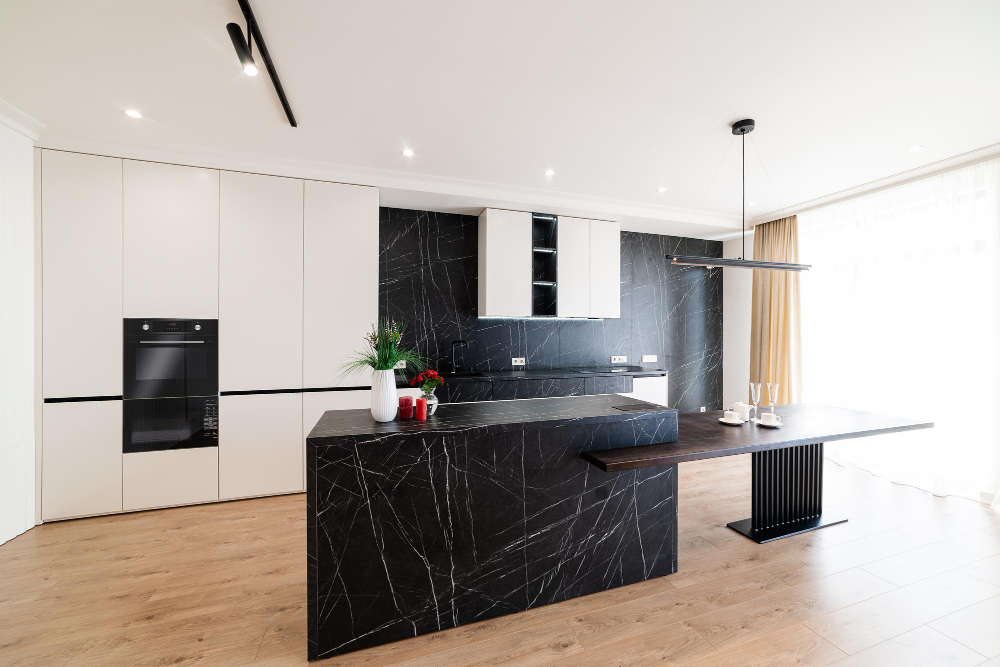 7 Stunning Ways Covered Cabinets Elevate Your Kitchen Design