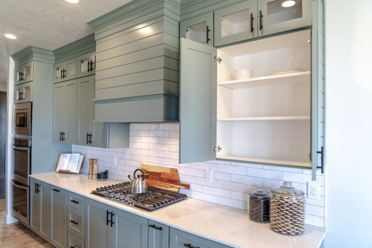 How I Found the Best Kitchen Cabinets—And the 6 Steps You Need to Follow Too