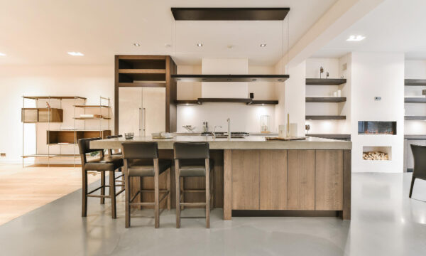Custom Kitchen Remodeling: Solving the Biggest Homeowner Headaches