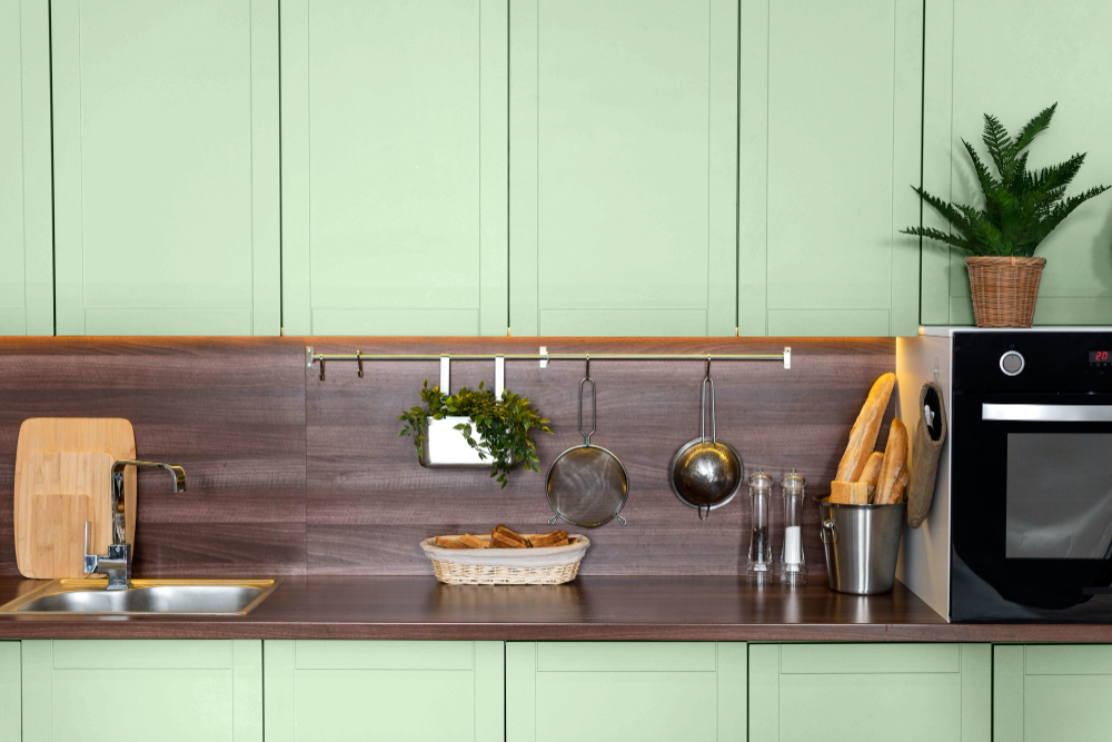 shiplap backsplash