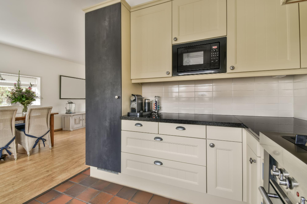 Semi Custom Kitchen Cabinets