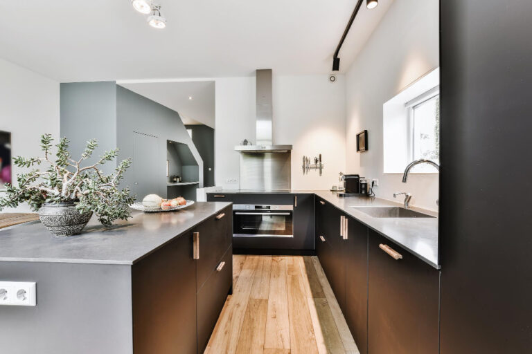 Kitchen Kitchens: A Step-by-Step Guide to Designing a Space That Feels Truly Complete