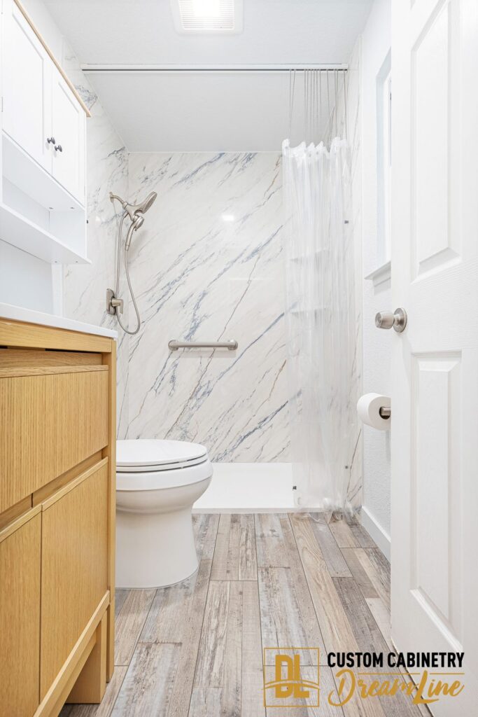 Two Bathrooms in Sacramento, photo 1