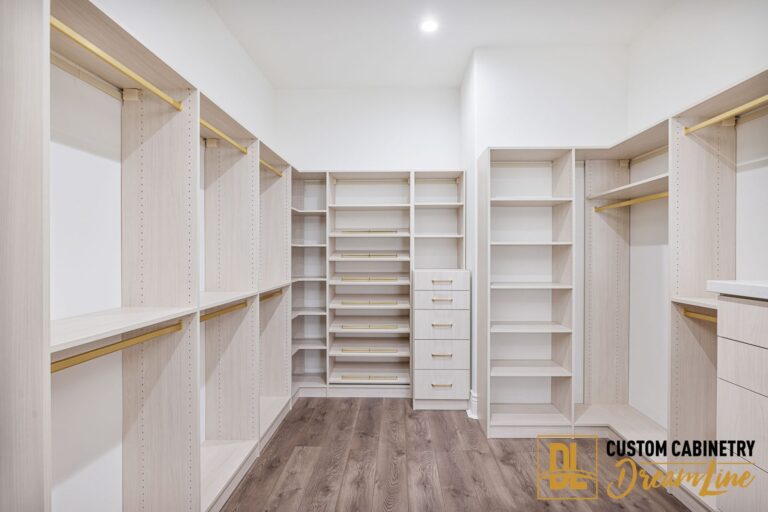 Custom Closet Systems in Vacaville